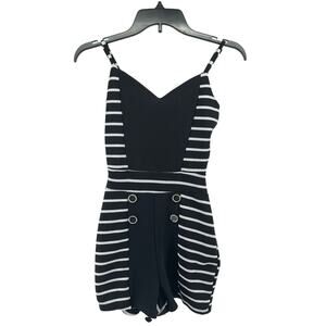 Love Women’s Black White Striped Sleeveless Sailor Button Front Romper Small20